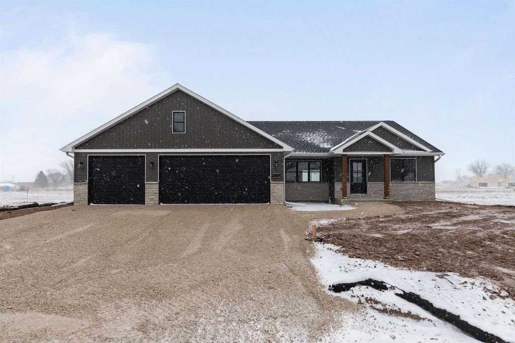 Photo of N3976 Wettering WAY, Kaukauna, WI 54130 (MLS # 50320034)
