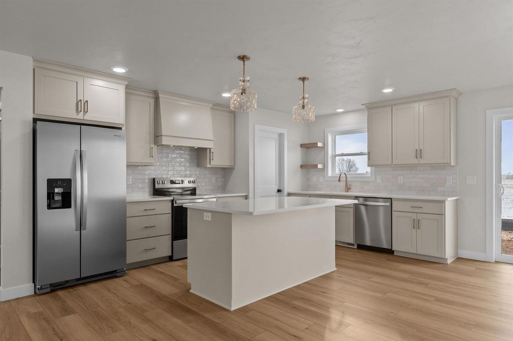 Photo of N3976 Wettering WAY, Kaukauna, WI 54130 (MLS # 50320034)