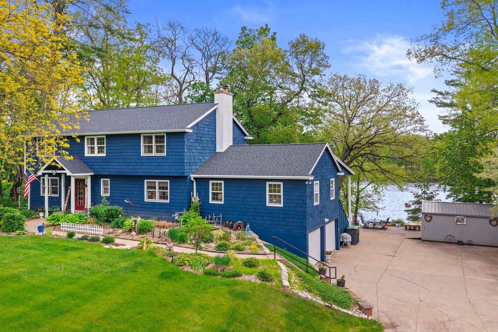 Photo of 1670 Spring Hill LANE, Port Edwards, WI 54469 (MLS # 22602232)