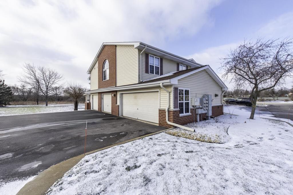 Photo of 25151 87th STREET #5, Salem, WI 53168 (MLS # 1945970)