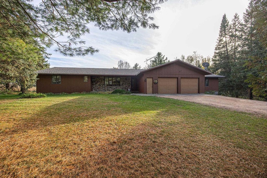 Photo of 10515 County Road M, Suring, WI 54174 (MLS # 50334747)
