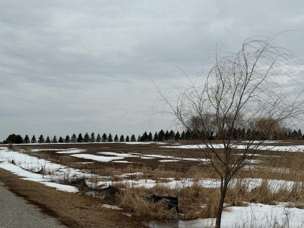 Photo of 5975 N Meade STREET, Appleton, WI 54913 (MLS # 50322613)