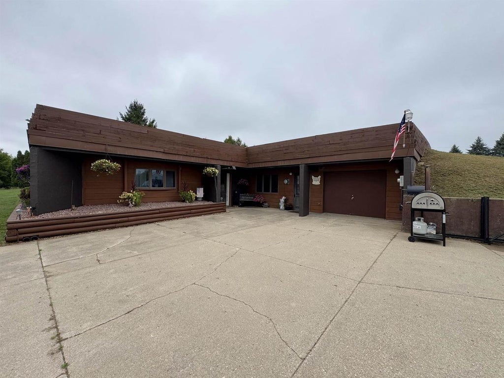 Photo of W8203 Hudson ROAD, Browntown, WI 53522 (MLS # 2032304)