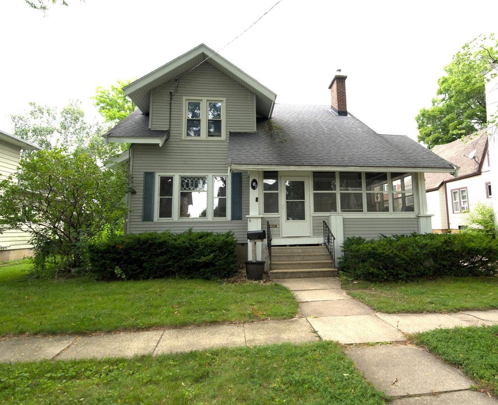 Photo of 107 Clarence STREET, Fort Atkinson, WI 53538 (MLS # 2027666)