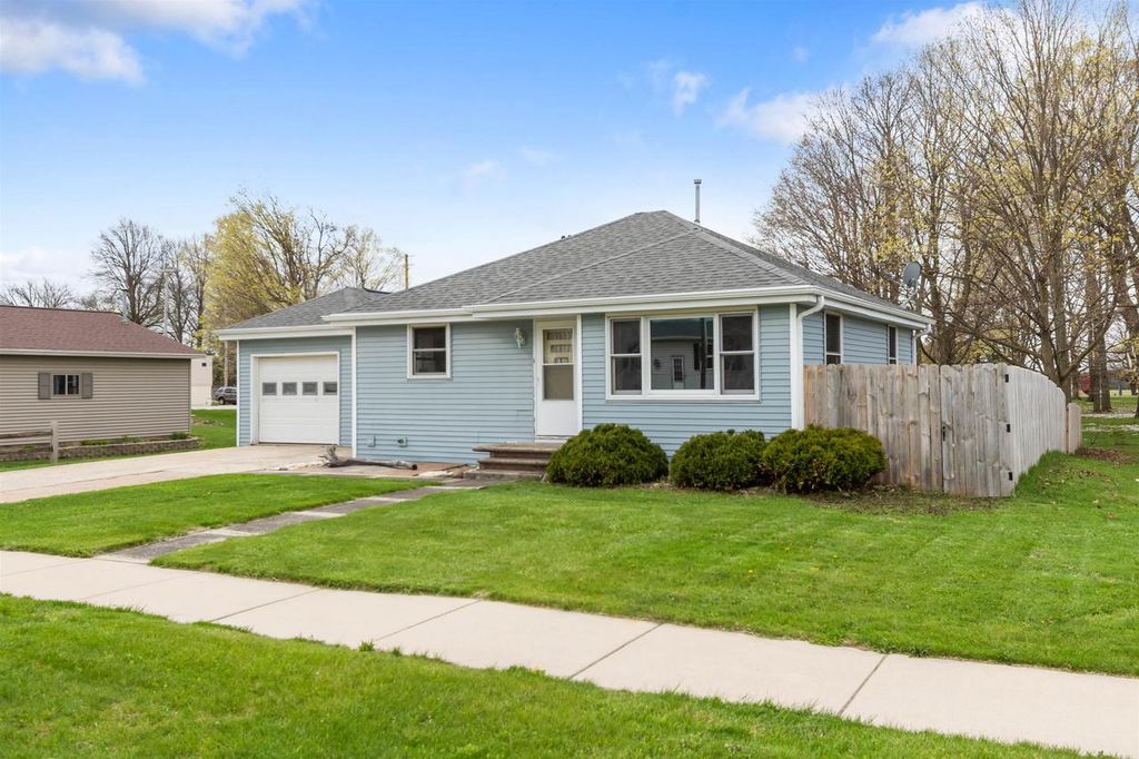 Photo of 611 Church AVENUE, Casco, WI 54205 (MLS # 50324848)