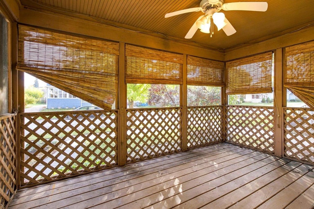 Photo of 1423 Western STREET, Oshkosh, WI 54901 (MLS # 50334265)