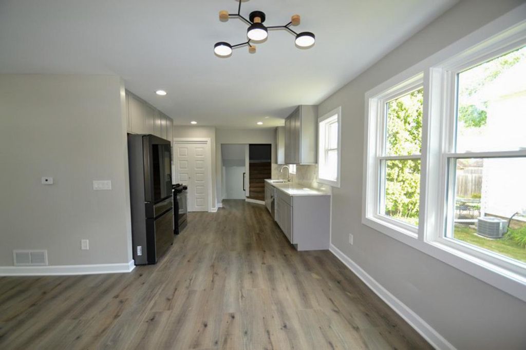 Photo of 2240 E Morgan AVENUE, Milwaukee, WI 53207 (MLS # 1952551)