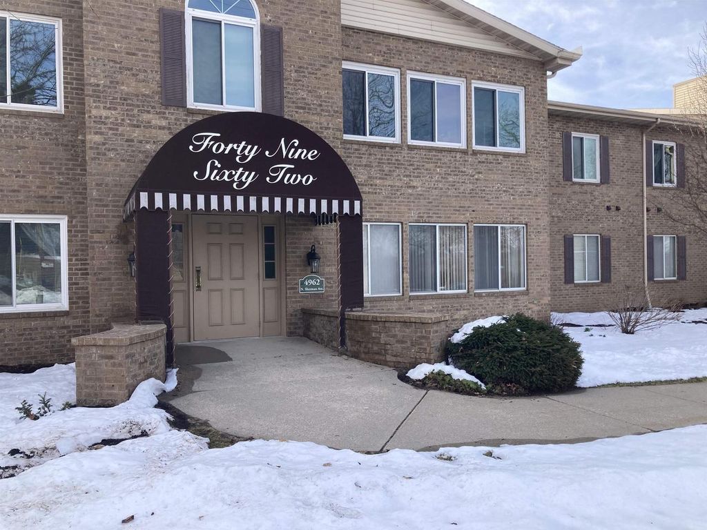 Photo of 4962 N Sherman AVENUE #D, Madison, WI 53704 (MLS # 2018992)