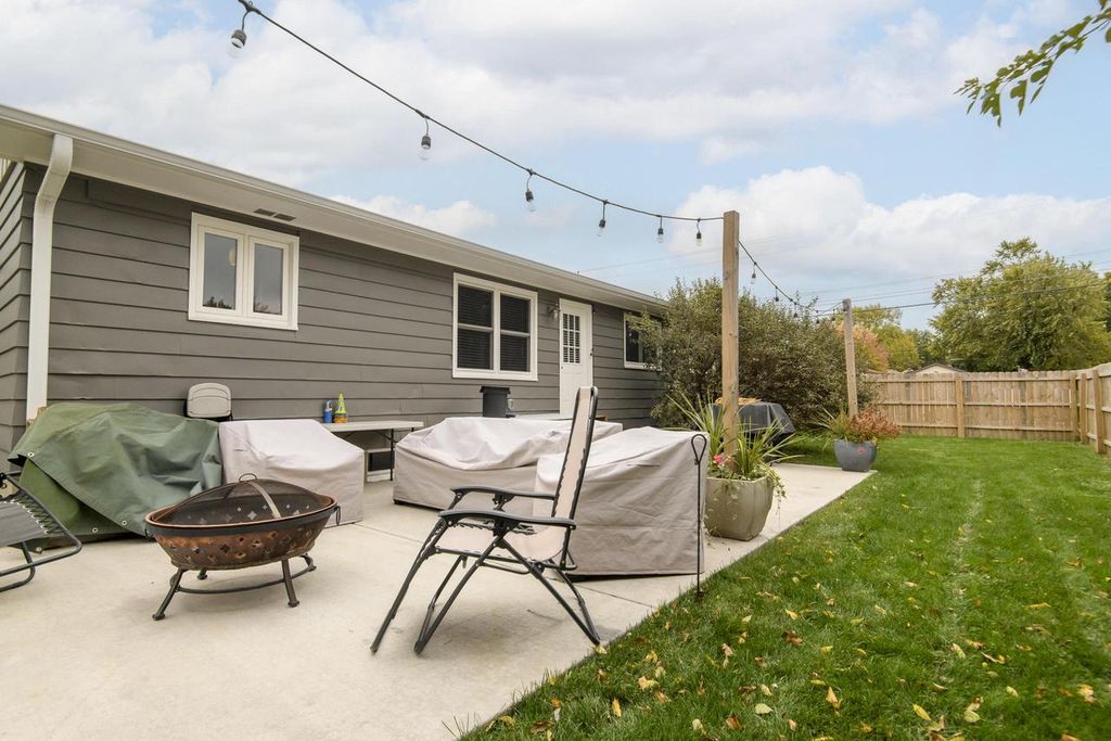 Photo of 1330 S 10th STREET, Watertown, WI 53094 (MLS # 1940462)