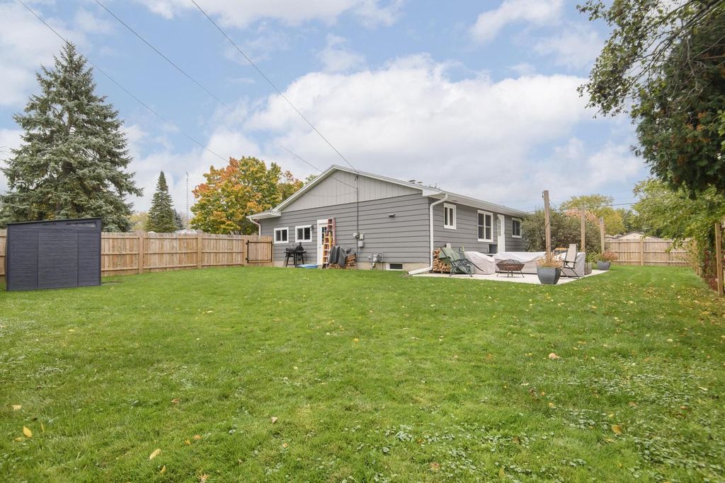 Photo of 1330 S 10th STREET, Watertown, WI 53094 (MLS # 1940462)