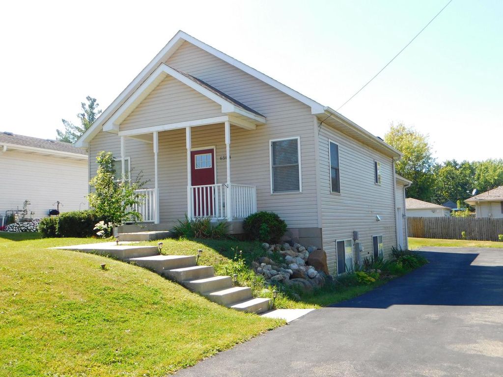 Photo of 6504 235th AVENUE, Salem, WI 53168 (MLS # 1936335)