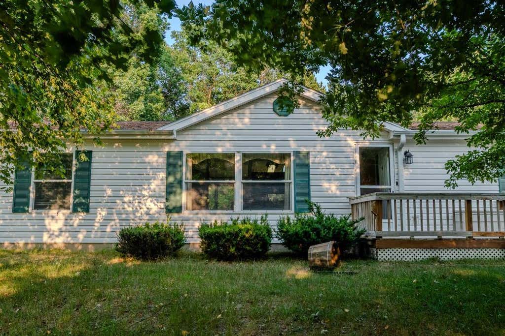 Photo of N6644 S 6th STREET, Crivitz, WI 54114 (MLS # 50329968)