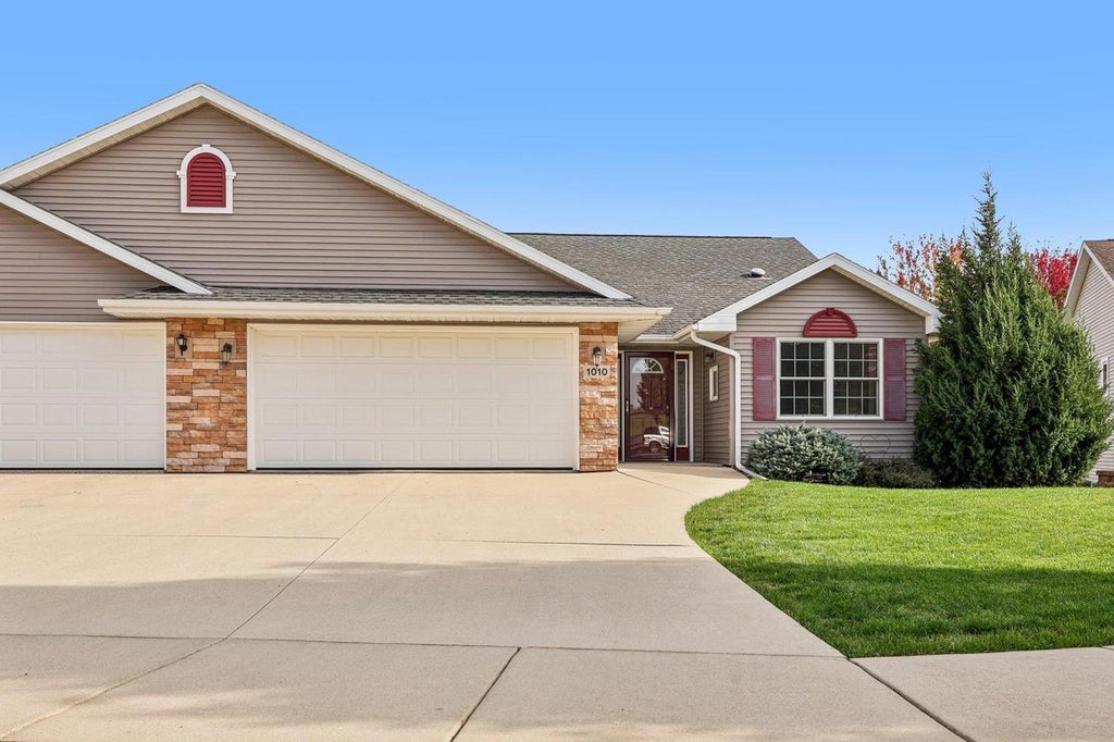 Photo of 1010 4th STREET, Monroe, WI 53566 (MLS # 2035454)