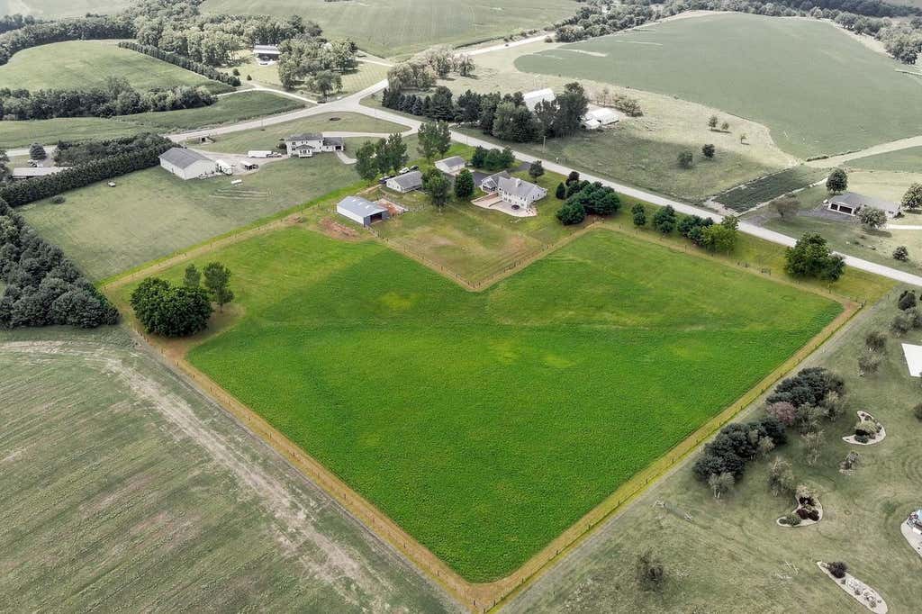 Photo of 3666 County Road J ROAD, Benton, WI 53803 (MLS # 2030051)