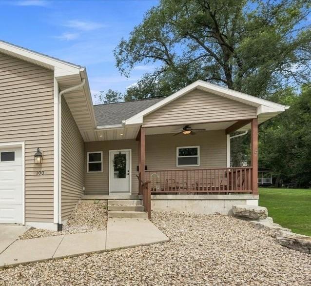 Photo of 100 Isham STREET, Stoughton, WI 53589 (MLS # 2031602)