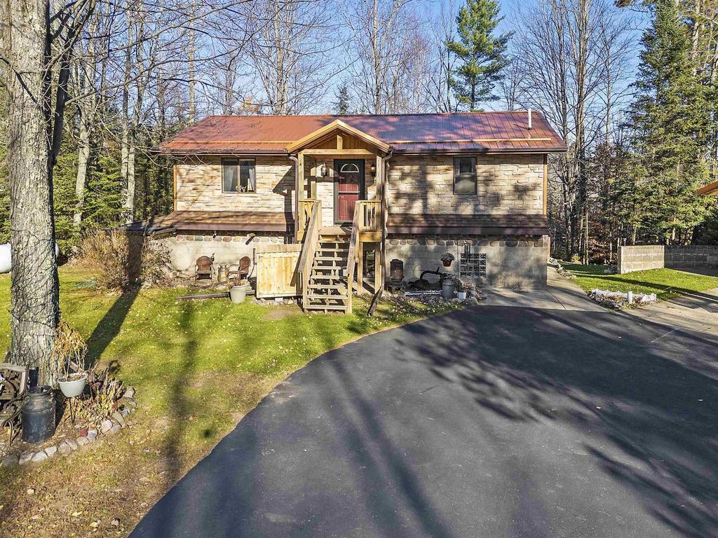 Photo of 13020 Groh LANE, Mountain, WI 54149 (MLS # 50324008)