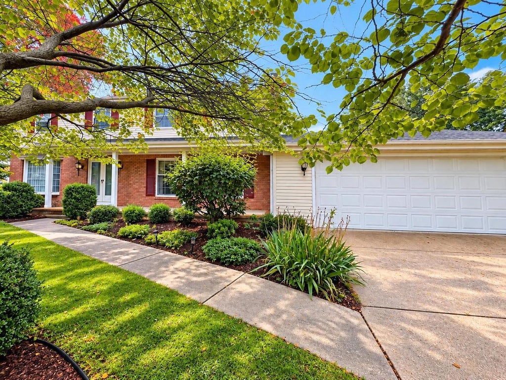 Photo of 2416 Cherokee ROAD, Janesville, WI 53545 (MLS # 2033995)