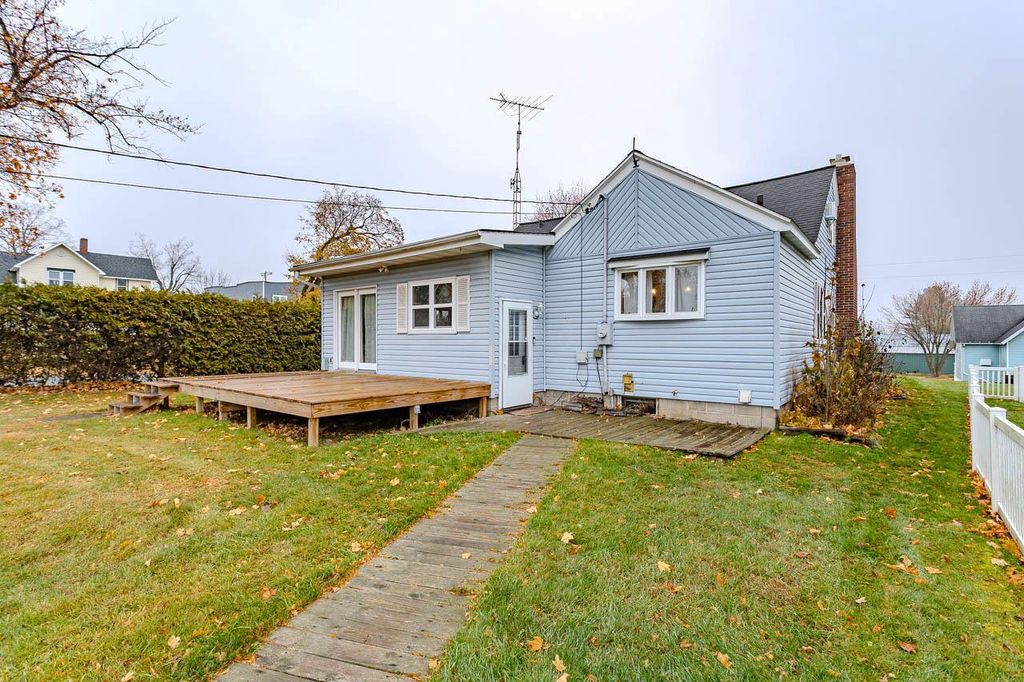 Photo of 455 Main STREET, Birnamwood, WI 54414 (MLS # 22505578)