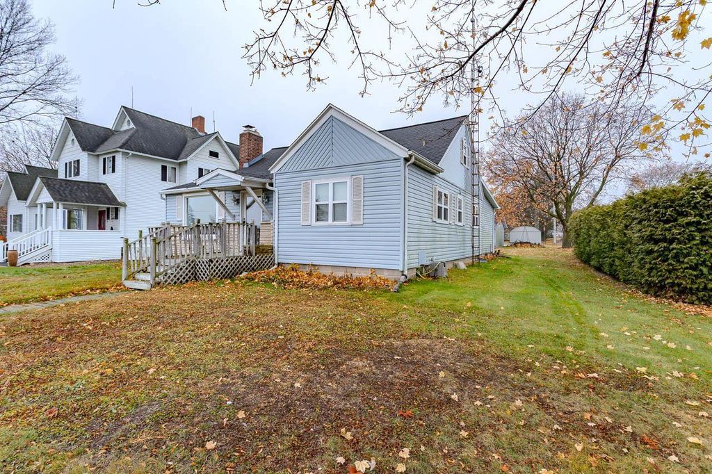 Photo of 455 Main STREET, Birnamwood, WI 54414 (MLS # 22505578)