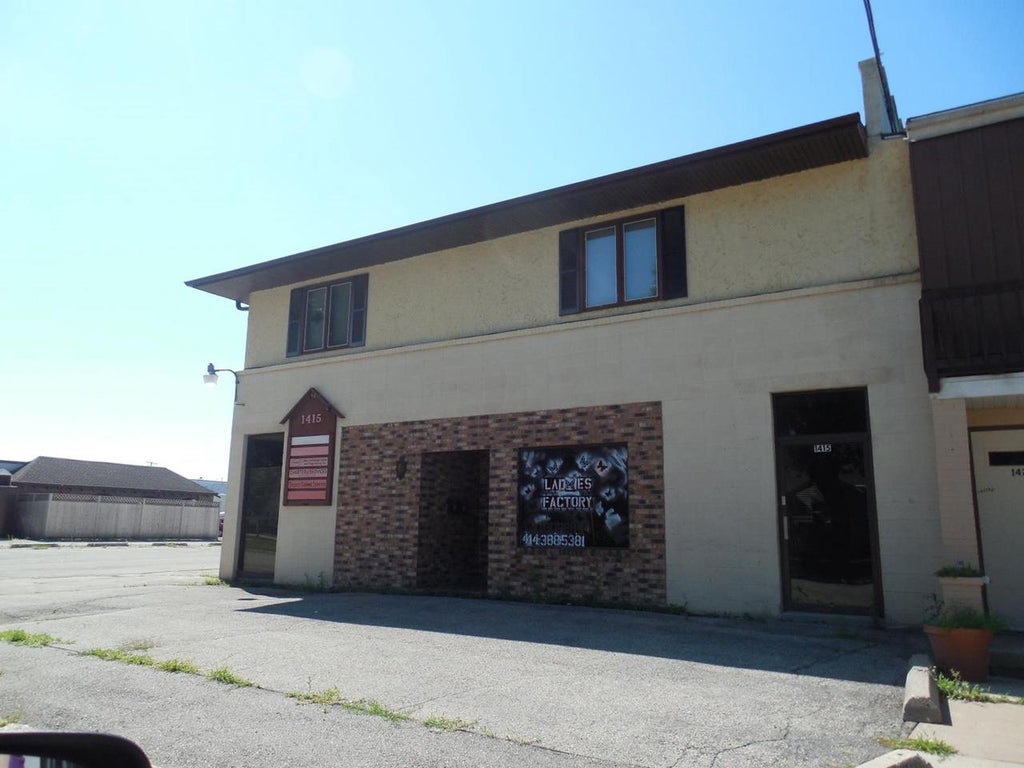 Photo of 1415 W Kamps AVENUE, Appleton, WI 54914 (MLS # 50334803)