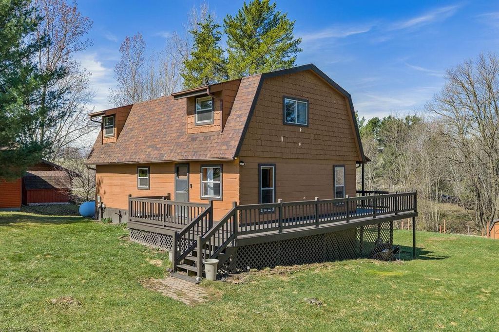 Photo of S1509 Canary COURT, La Valle, WI 53941 (MLS # 2020845)