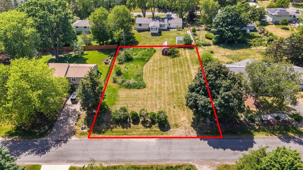 Photo of Lot 20 Swinburne DRIVE, Mcfarland, WI 53558 (MLS # 2024458)