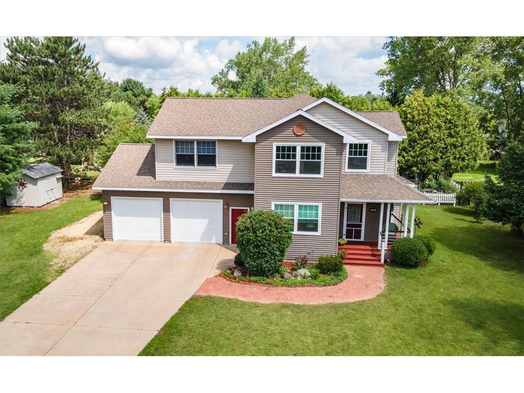 Photo of 1015 Prairie CIRCLE, Menomonie, WI 54751 (MLS # 7108656)