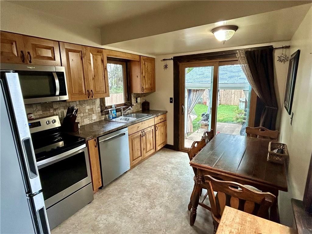 Photo of 2226 Valley View PLACE, Eau Claire, WI 54703 (MLS # 1595815)