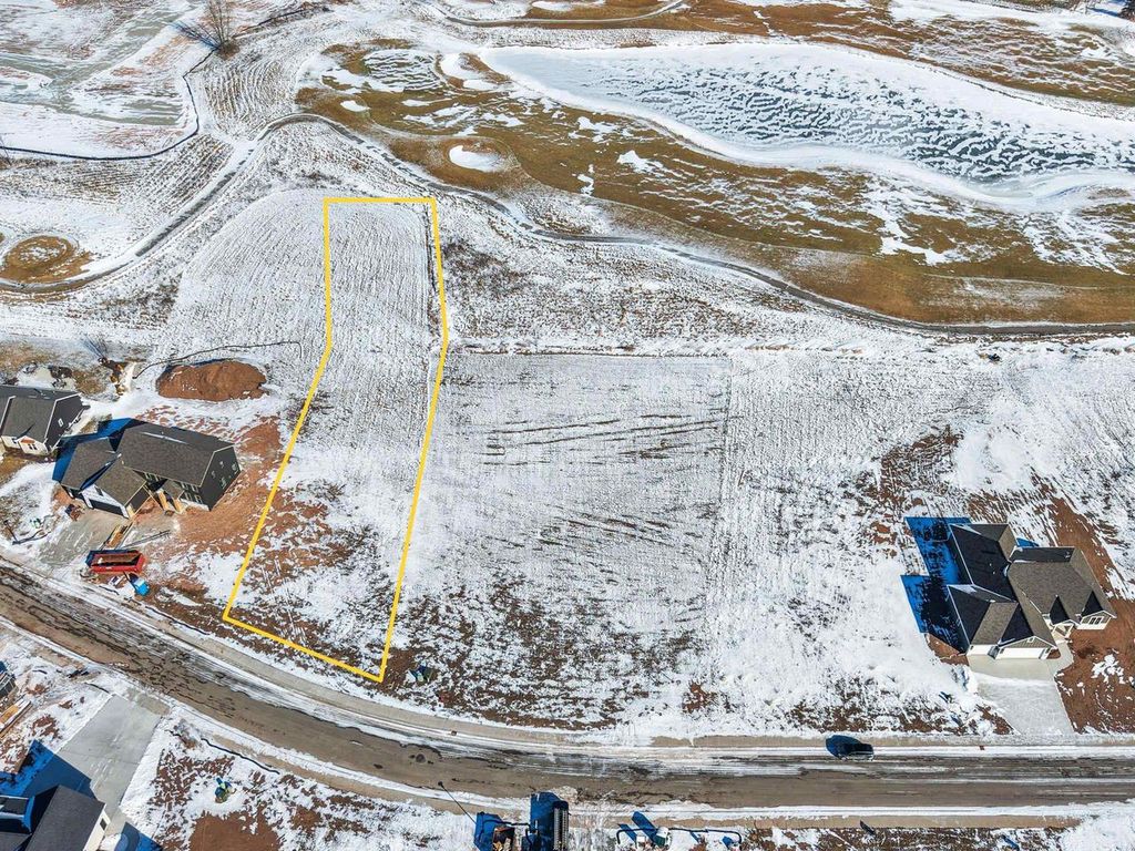 Photo of 269 Kerrigan DRIVE, Wrightstown, WI 54180 (MLS # 50320728)