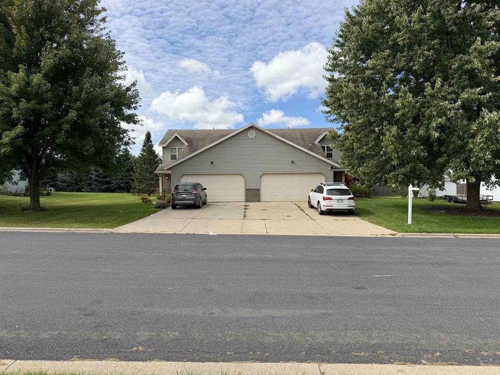 Photo of 1607 Alfred DRIVE, Luxemburg, WI 54217 (MLS # 50333331)