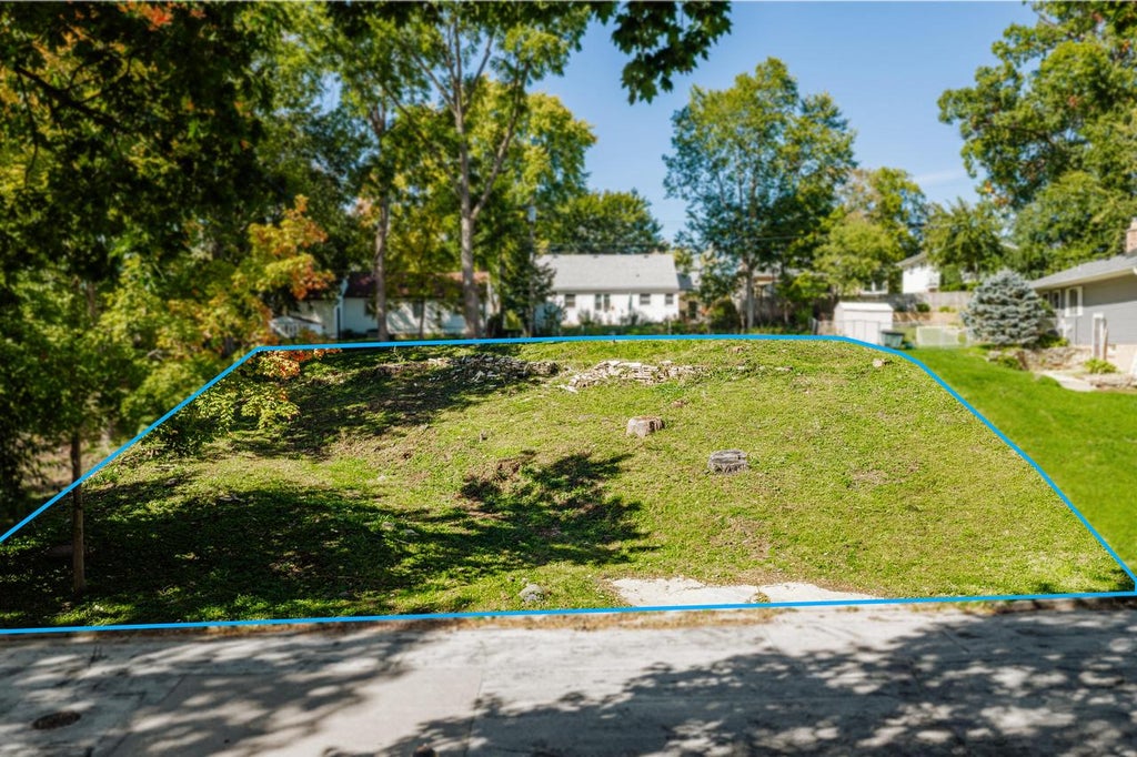 Photo of 11732 W Martha DRIVE, Wauwatosa, WI 53226 (MLS # 1985087)