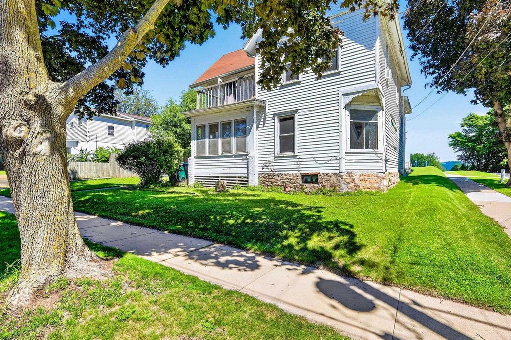 Photo of 524 E Jefferson STREET, Stoughton, WI 53589 (MLS # 2025619)