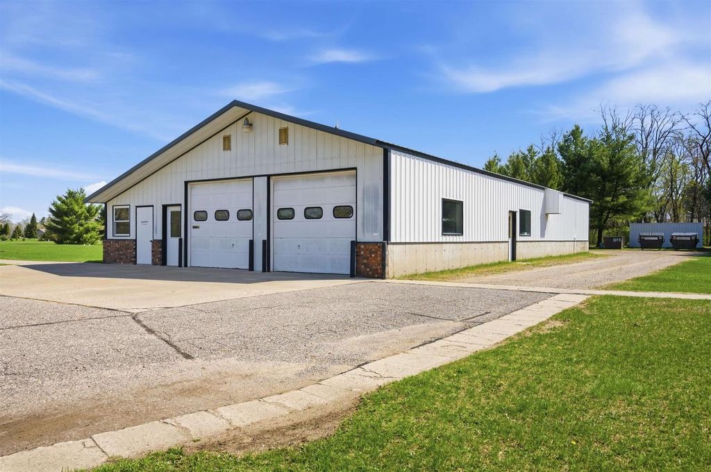 Photo of 4182 State Road 23, Wisconsin Dells, WI 53965 (MLS # 2021412)