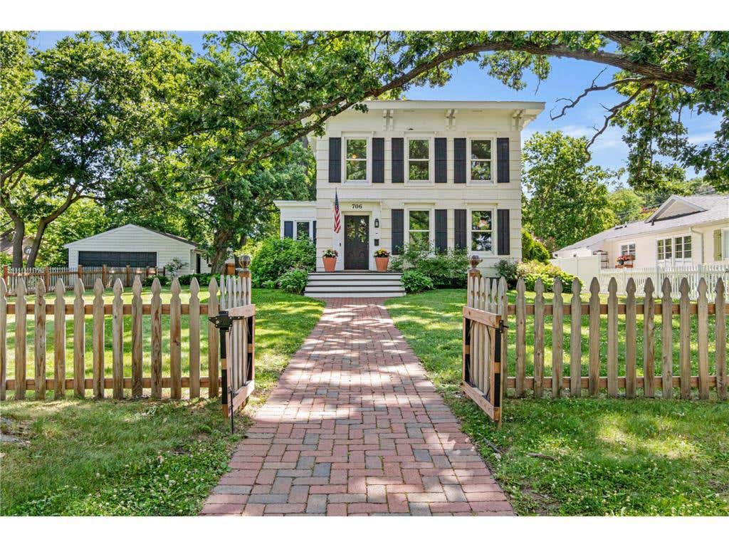 Photo of 706 6th STREET, Hudson, WI 54016 (MLS # 7089765)