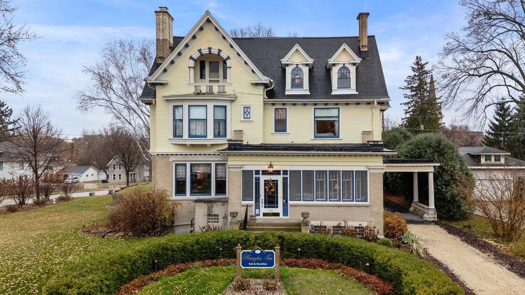 Photo of 611 E Walnut STREET, Horicon, WI 53032 (MLS # 2012884)