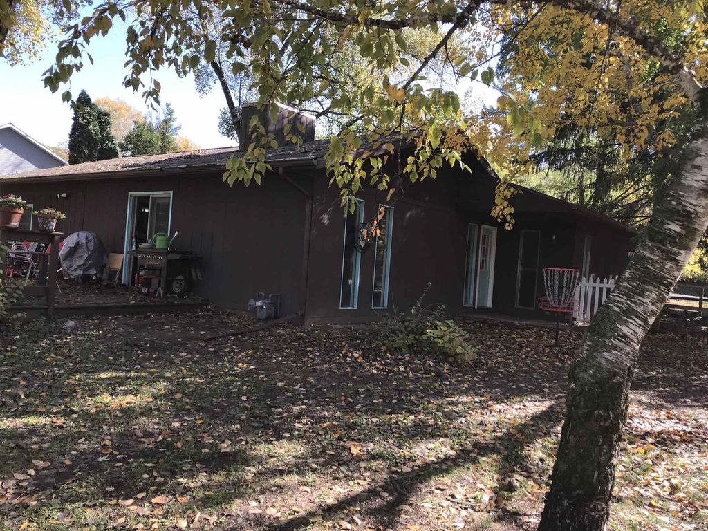 Photo of 414 Lynn STREET, Horicon, WI 53032 (MLS # 1945184)