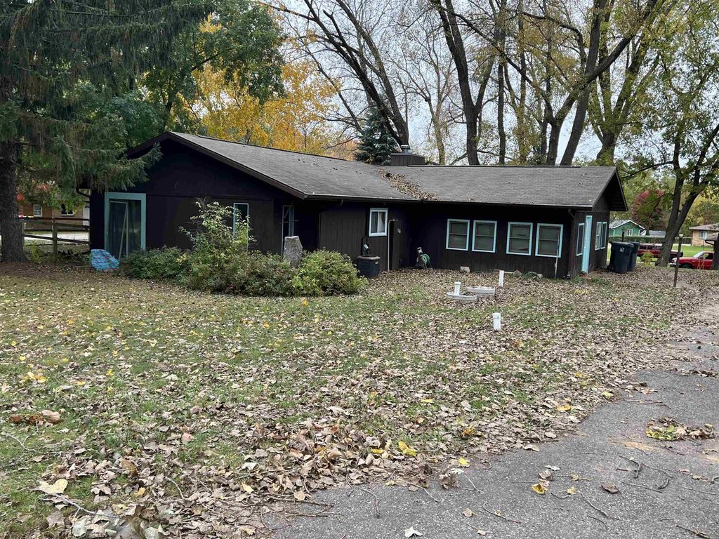 Photo of 414 Lynn STREET, Horicon, WI 53032 (MLS # 1945184)