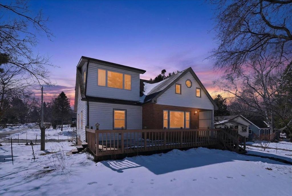 Photo of 5517 Terre Haute AVENUE, Madison, WI 53705 (MLS # 2017921)