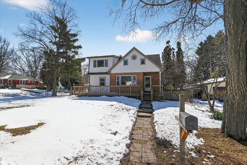 Photo of 5517 Terre Haute AVENUE, Madison, WI 53705 (MLS # 2017921)