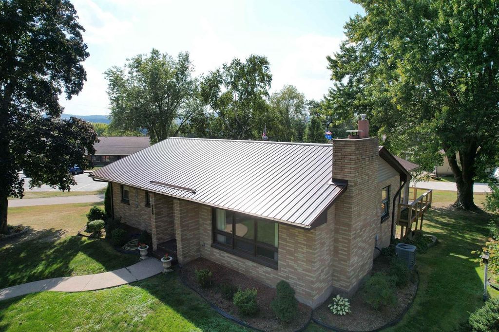 Photo of 609 Mulberry DRIVE, Cassville, WI 53806 (MLS # 2010061)