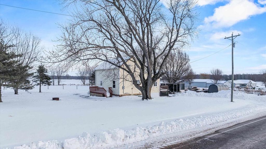 Photo of 207949 County Road F, Spencer, WI 54479 (MLS # 22505810)