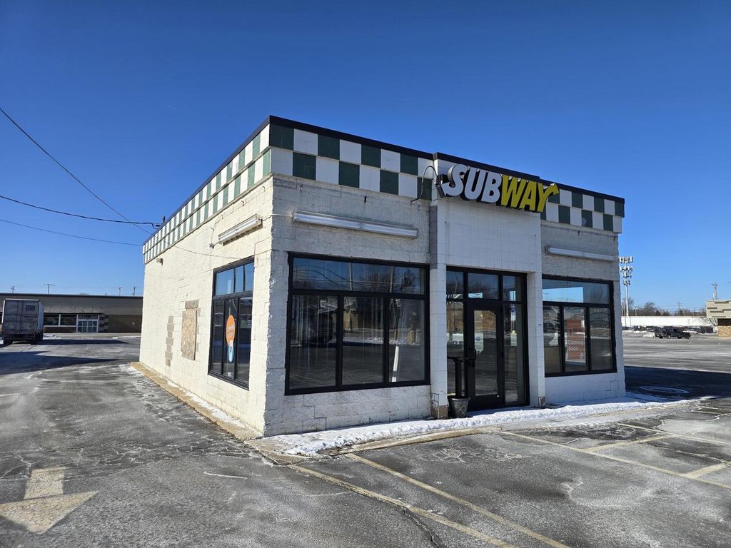 Photo of 5861 S Packard AVENUE, Cudahy, WI 53110 (MLS # 1948672)