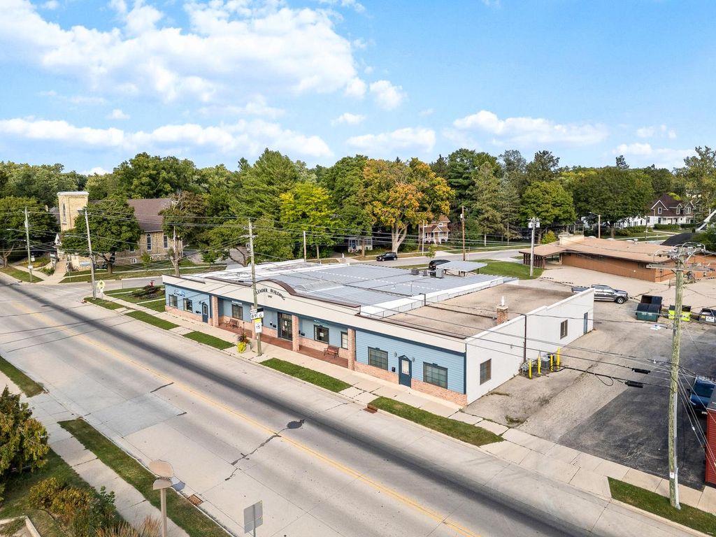 Photo of 316 N Main STREET, Lake Mills, WI 53551 (MLS # 1934883)