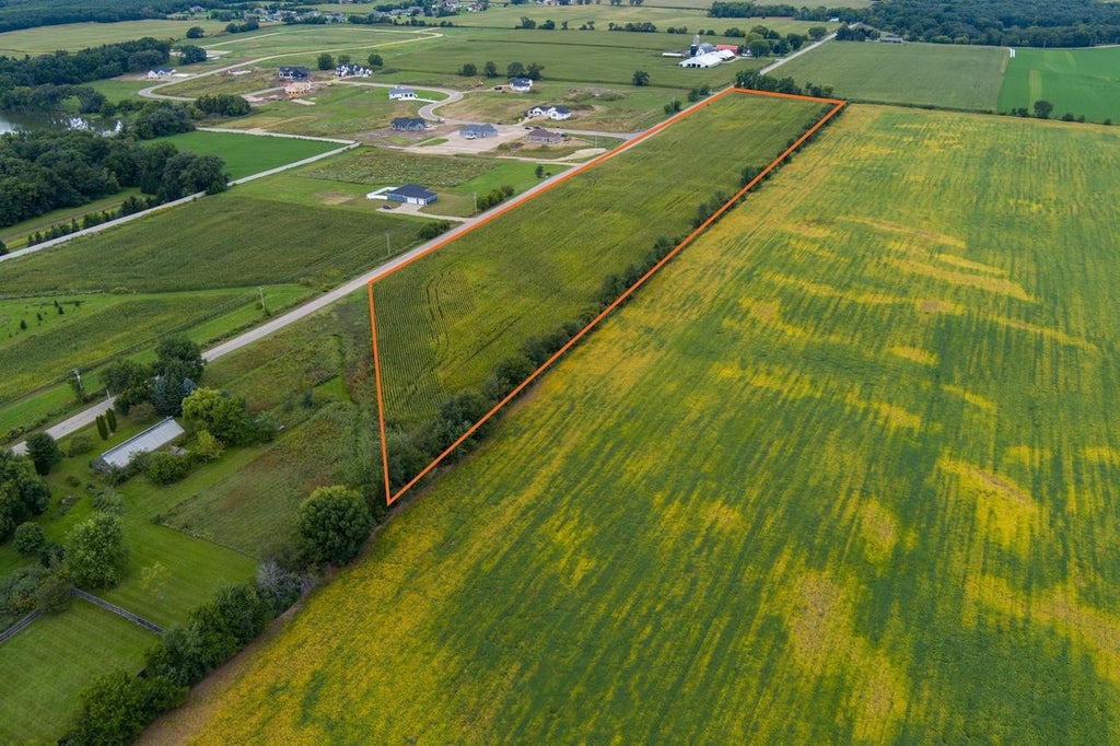 Photo of 11.6 acres N Henke ROAD, Milton, WI 53563 (MLS # 2032851)