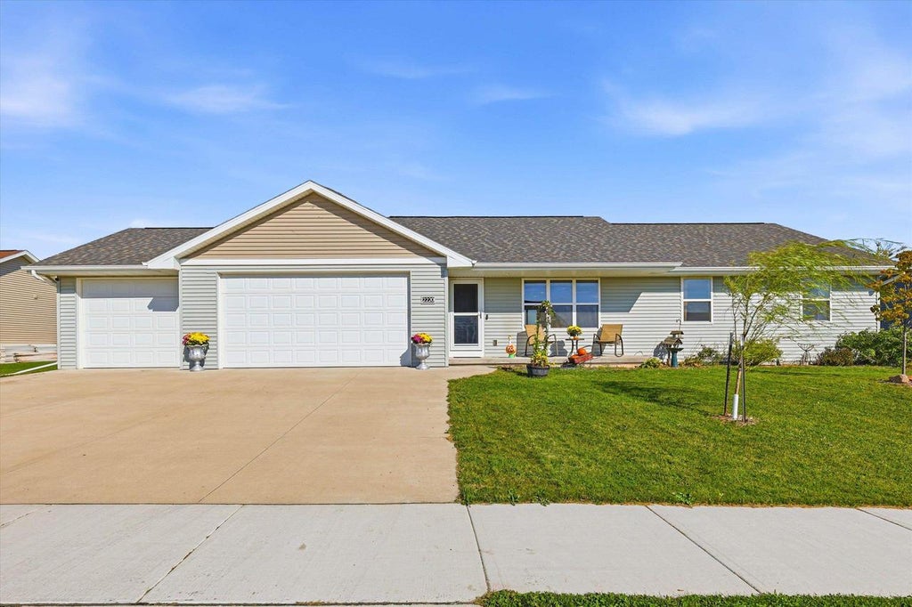 Photo of 2220 Antelope TRAIL, Kaukauna, WI 54130 (MLS # 50334257)
