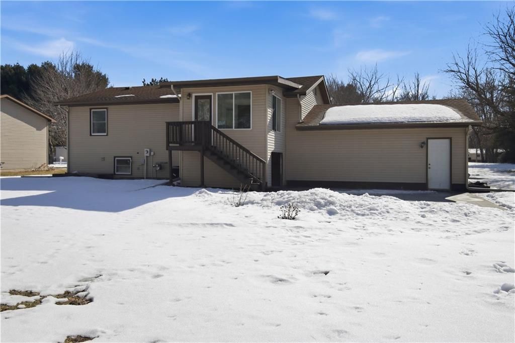 Photo of 506 W Stacy COURT, Cadott, WI 54727 (MLS # 1598299)