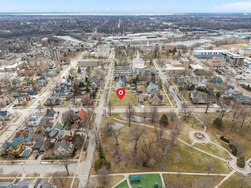 Photo of 229 N Union STREET, Appleton, WI 54911 (MLS # 50323165)