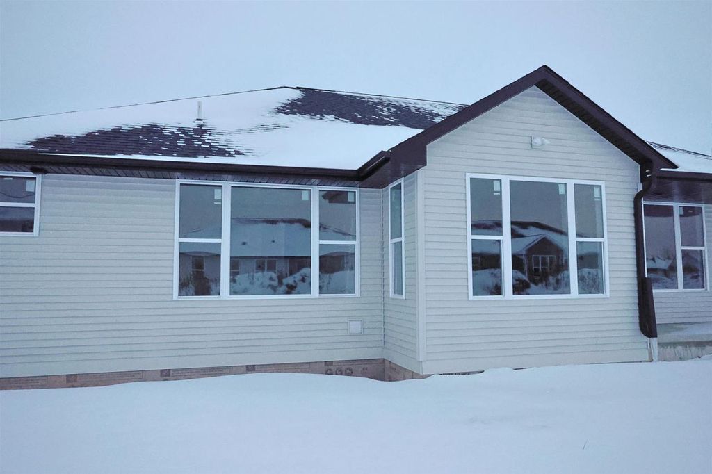 Photo of 1412 Divinity DRIVE, De Pere, WI 54115 (MLS # 50318354)