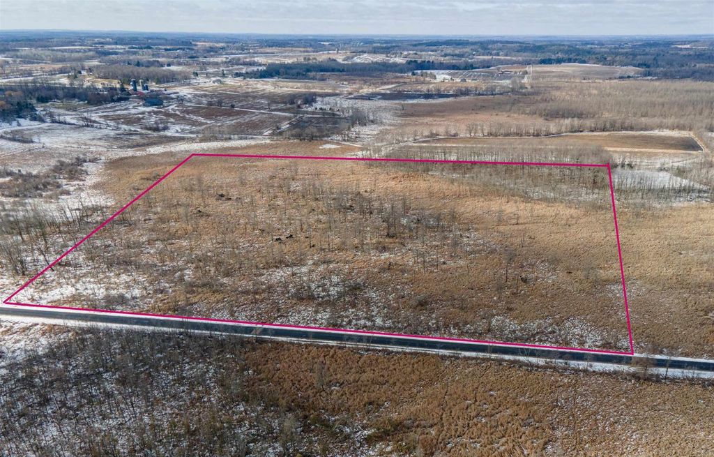 Photo of Winchester ROAD, Hortonville, WI 54944 (MLS # 50319848)