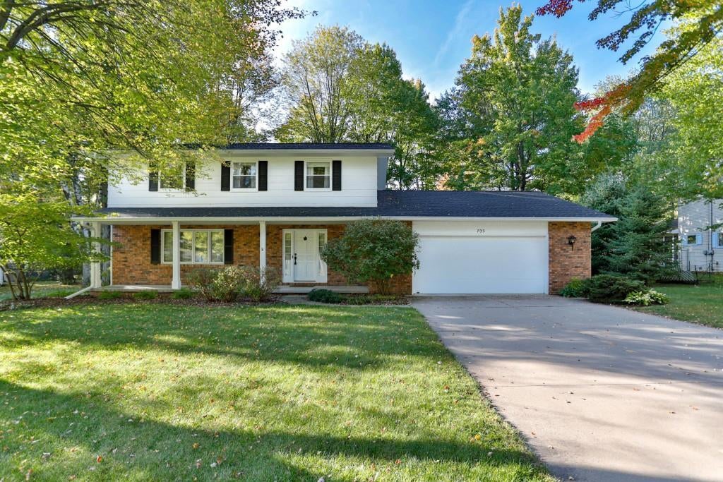 Photo of 705 Schmidt AVENUE, Rothschild, WI 54474 (MLS # 22605388)